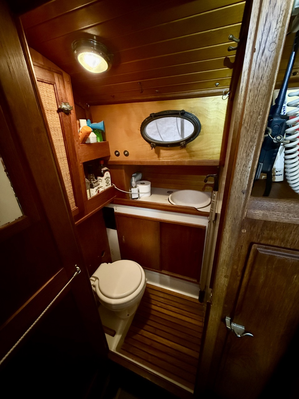 Finished head on Queen of Hearts with Lavac Popular toilet and teak sole